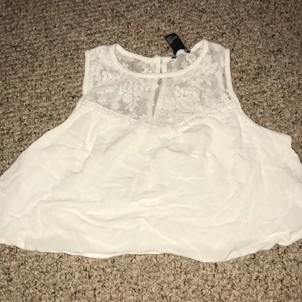 flowy crop top